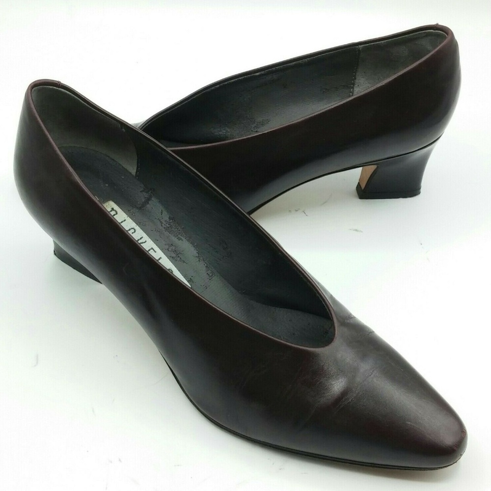 Nickels 7 Career Pumps VTG Burgundy Almond Toe